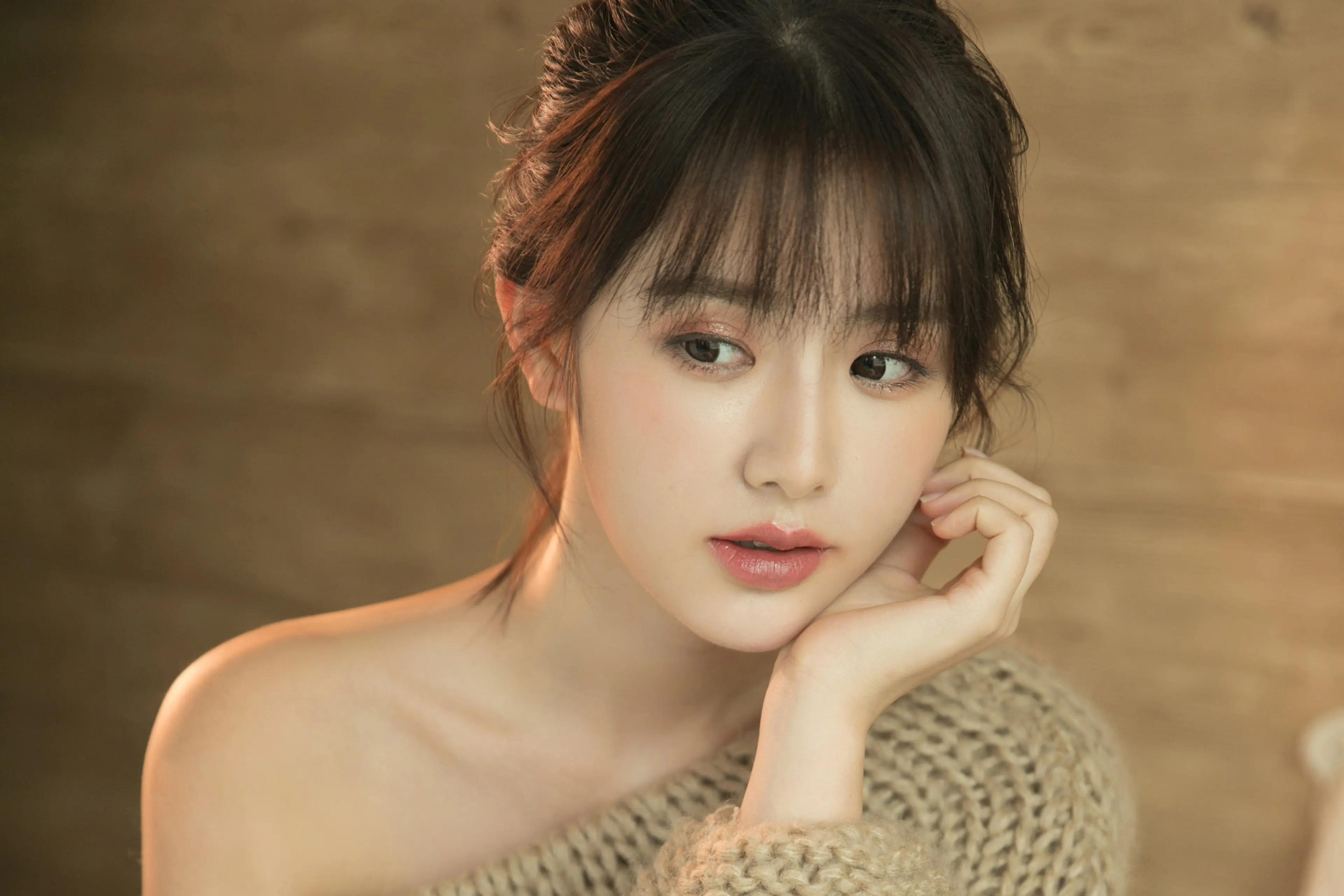 舟山西宁私人伴游陈娟儿的联系方式