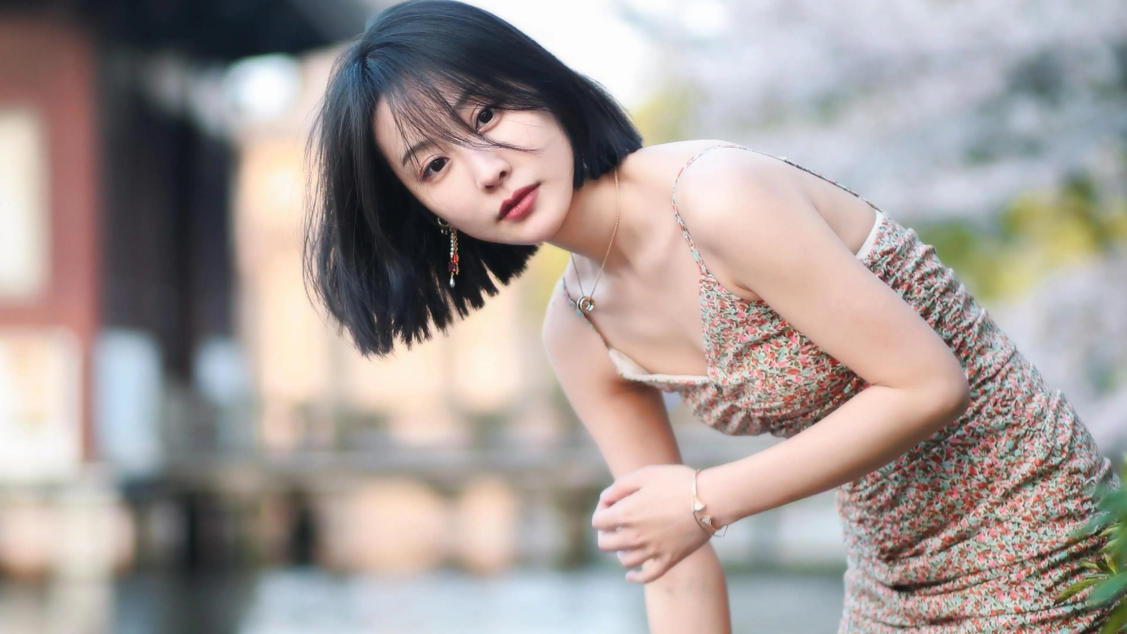 舟山成都伴游小姐姐雅美